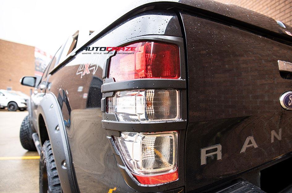 FORD RANGER MO977 BLACK OUT